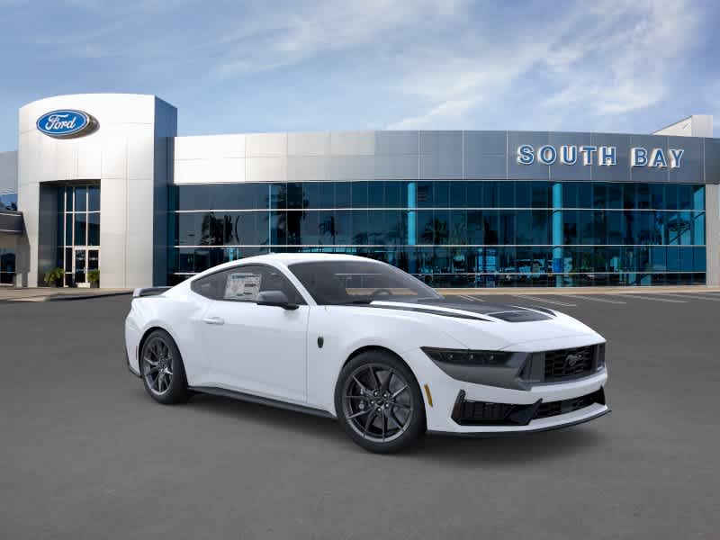 2026 Ford Mustang Dark Horse