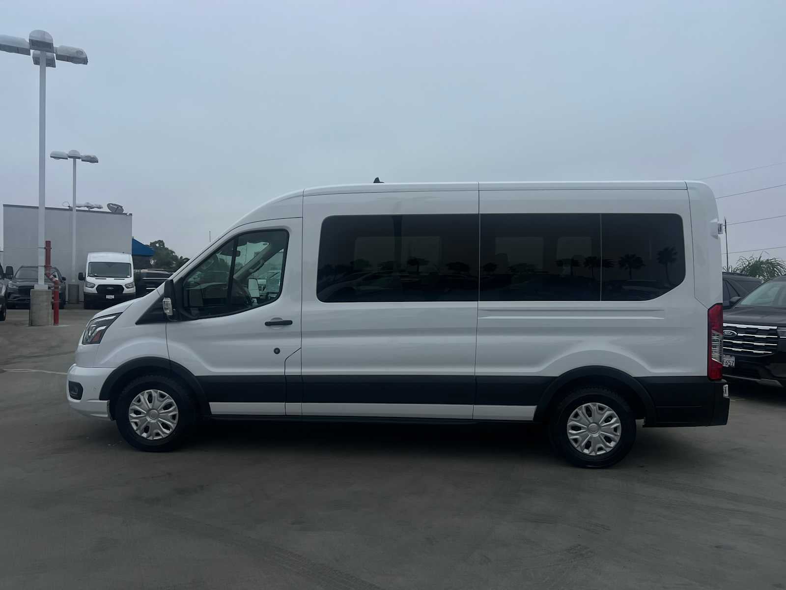 2023 Ford Transit Passenger XLT