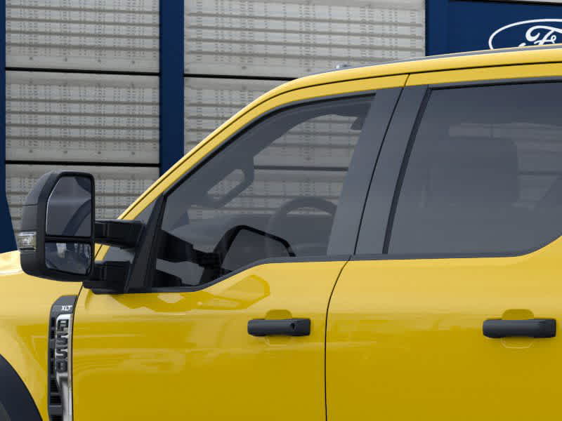 2026 Ford Super Duty F-550 DRW XL