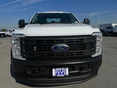2026 Ford Super Duty F-550 DRW F-550® XL