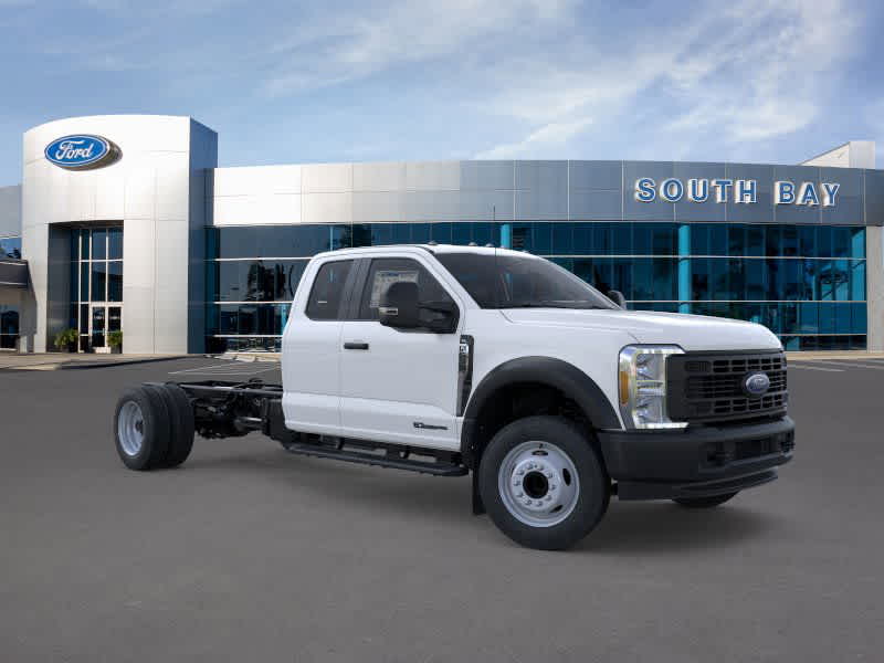 2026 Ford Super Duty F-550 DRW F-550® XL
