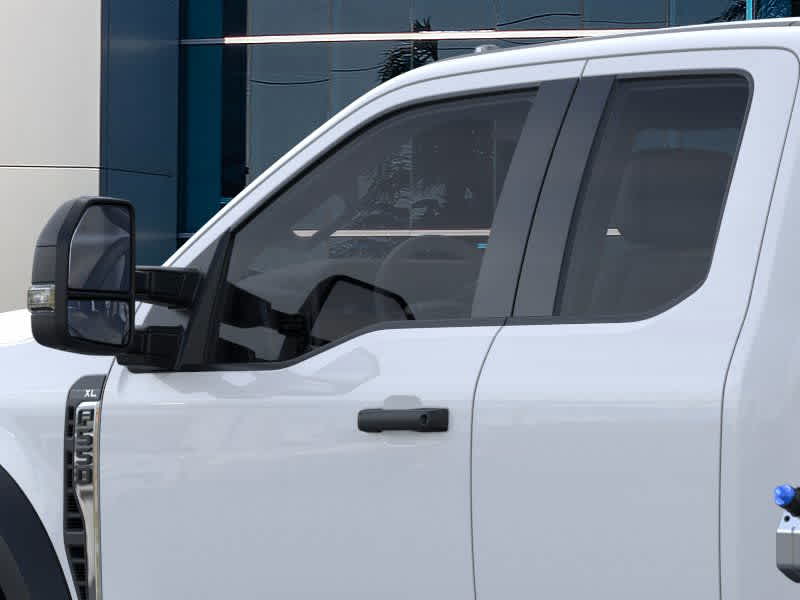 2026 Ford Super Duty F-550 DRW F-550® XL