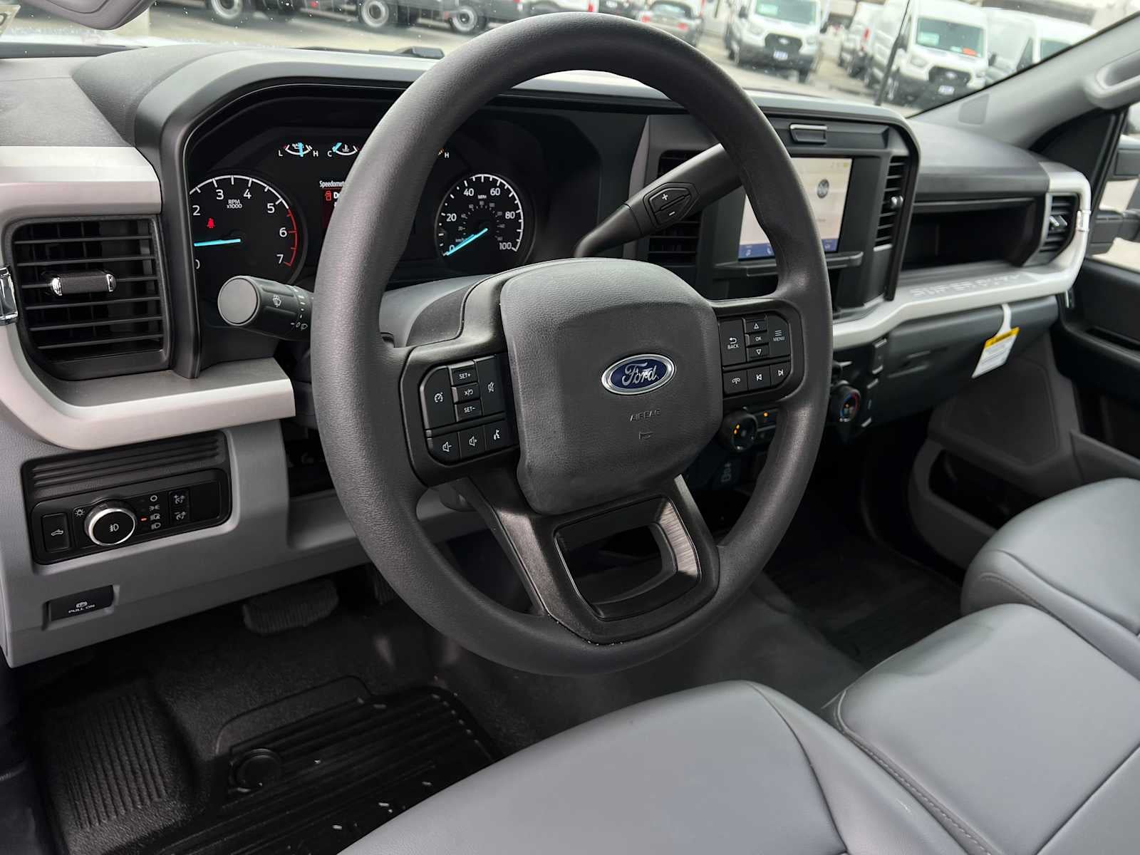 2025 Ford Super Duty F-250 SRW XL