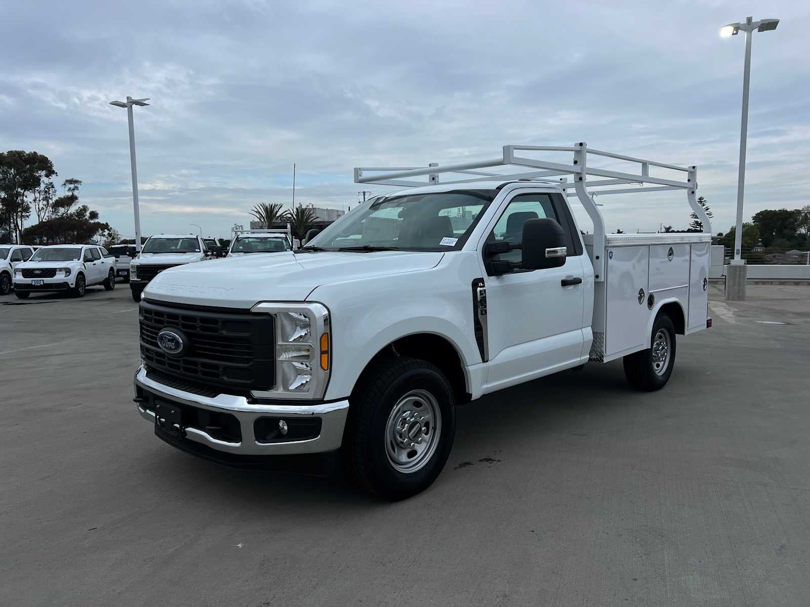 2025 Ford Super Duty F-250 SRW XL