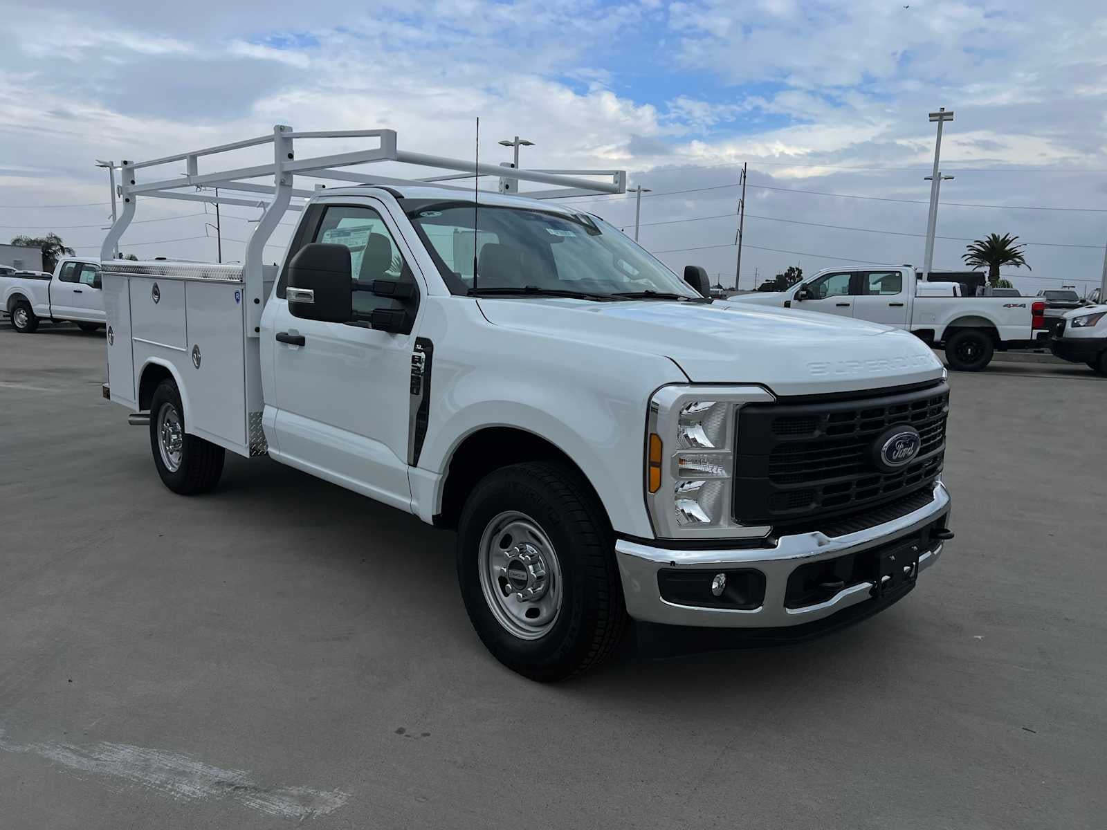 2025 Ford Super Duty F-250 SRW XL