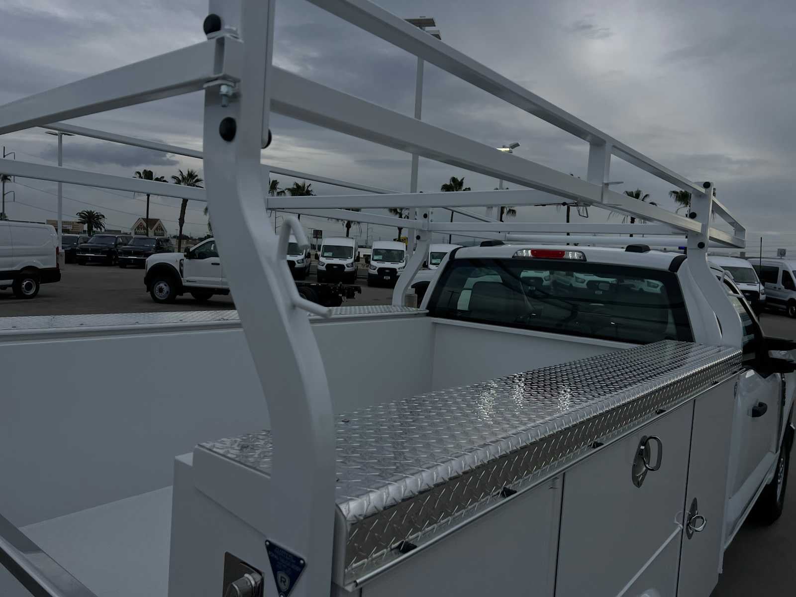 2025 Ford Super Duty F-250 SRW XL