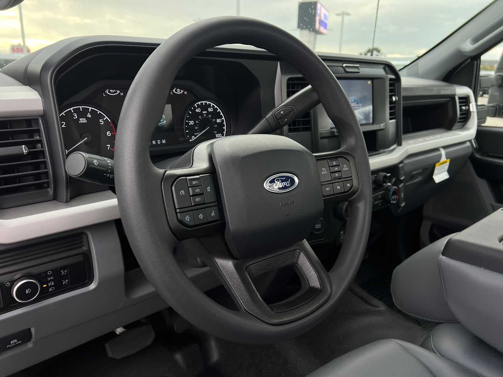 2025 Ford Super Duty F-250 SRW XL