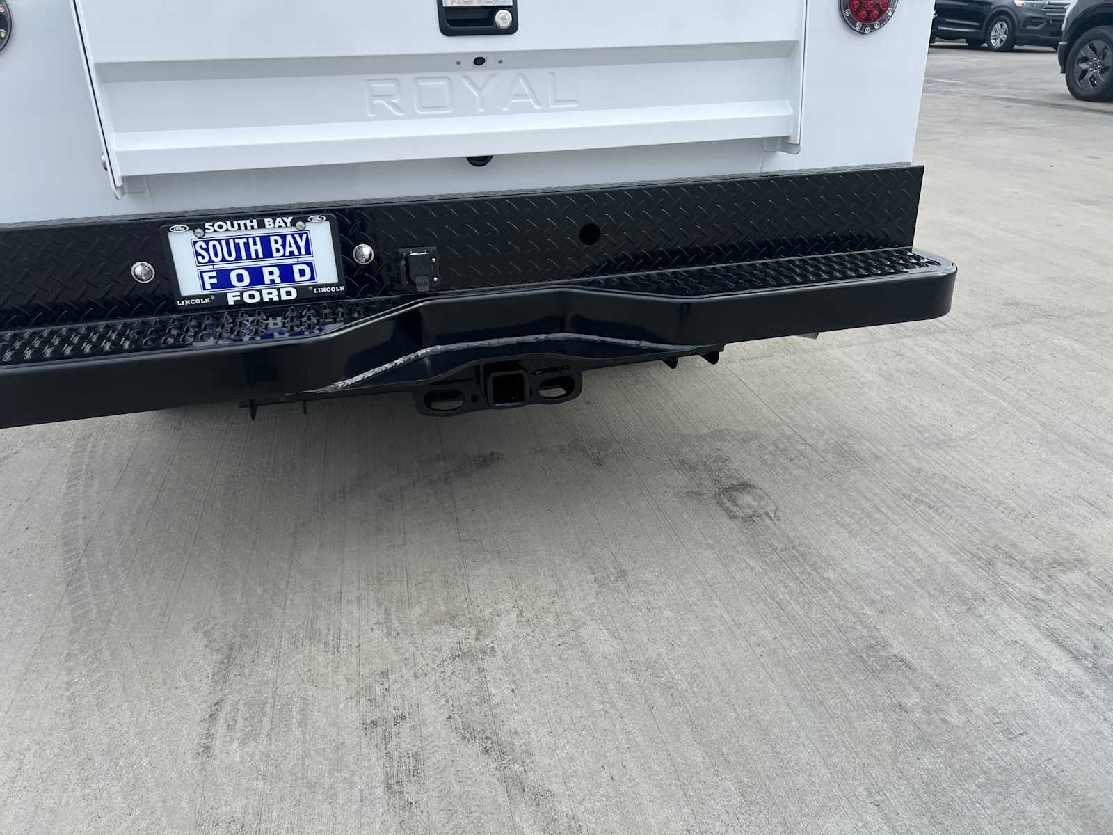 2027 Ford Super Duty F-250 SRW XL
