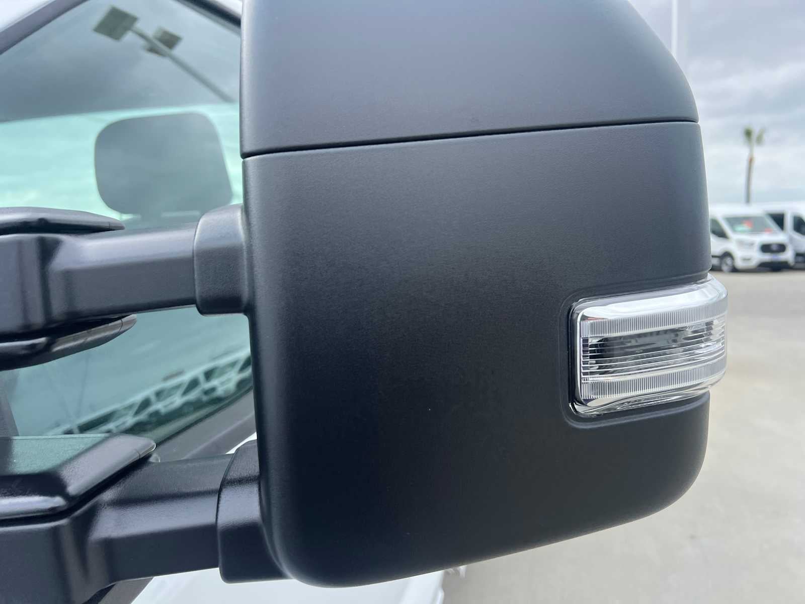 2027 Ford Super Duty F-250 SRW XL