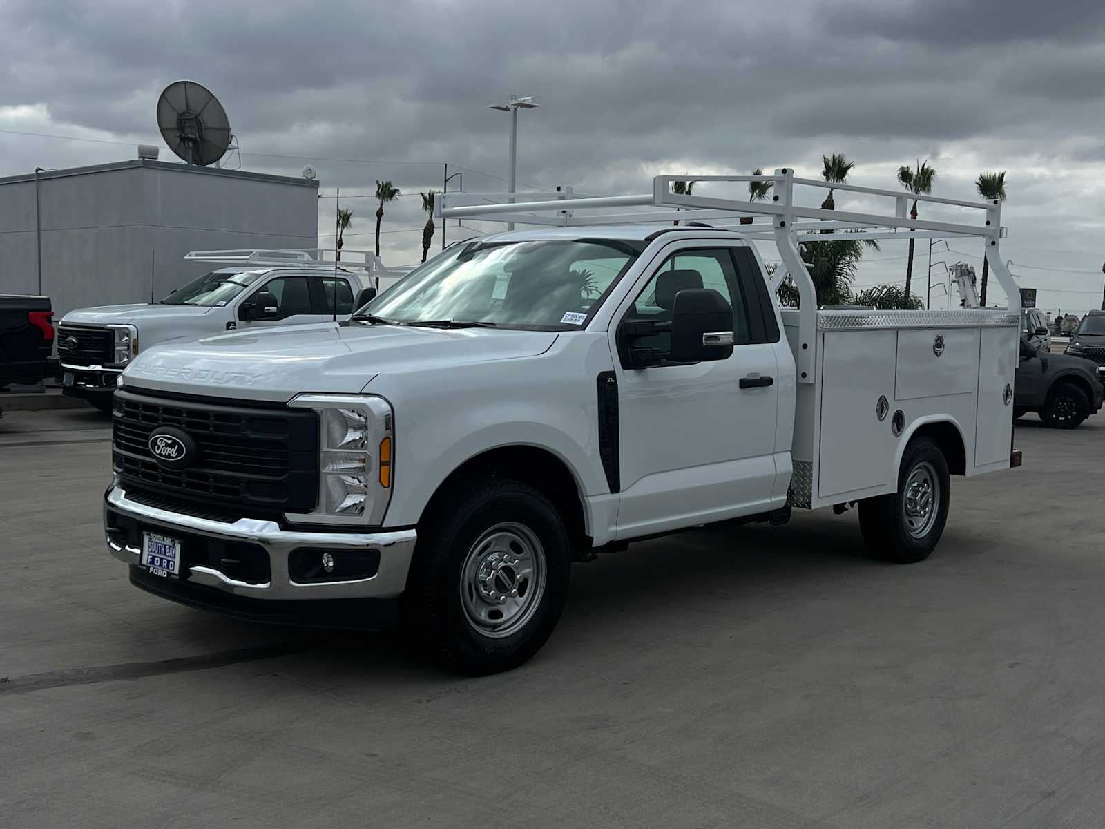 2027 Ford Super Duty F-250 SRW XL