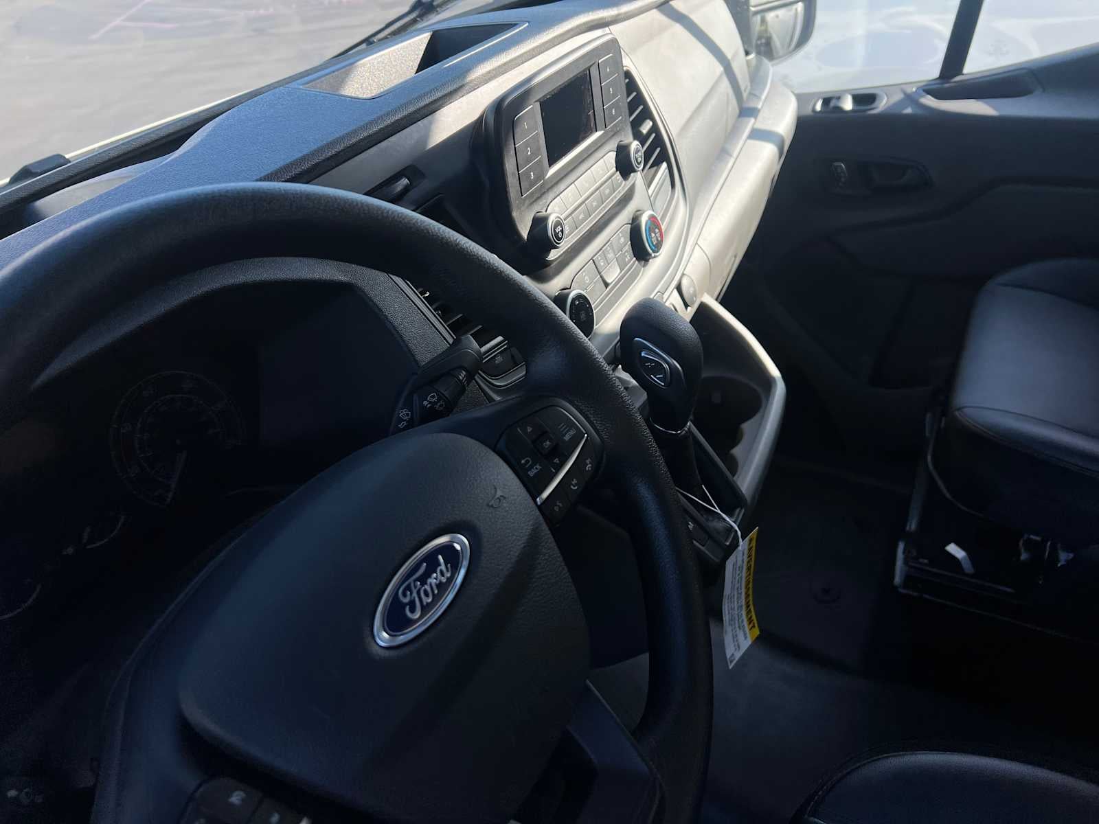 2023 Ford Transit Cutaway T-350 RWD DRW 138" WB 9950 GVWR