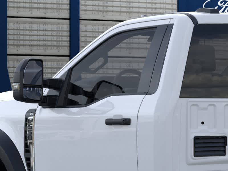 2026 Ford Super Duty F-550 DRW XL