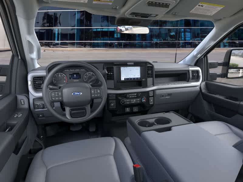 2026 Ford Super Duty F-550 DRW XL