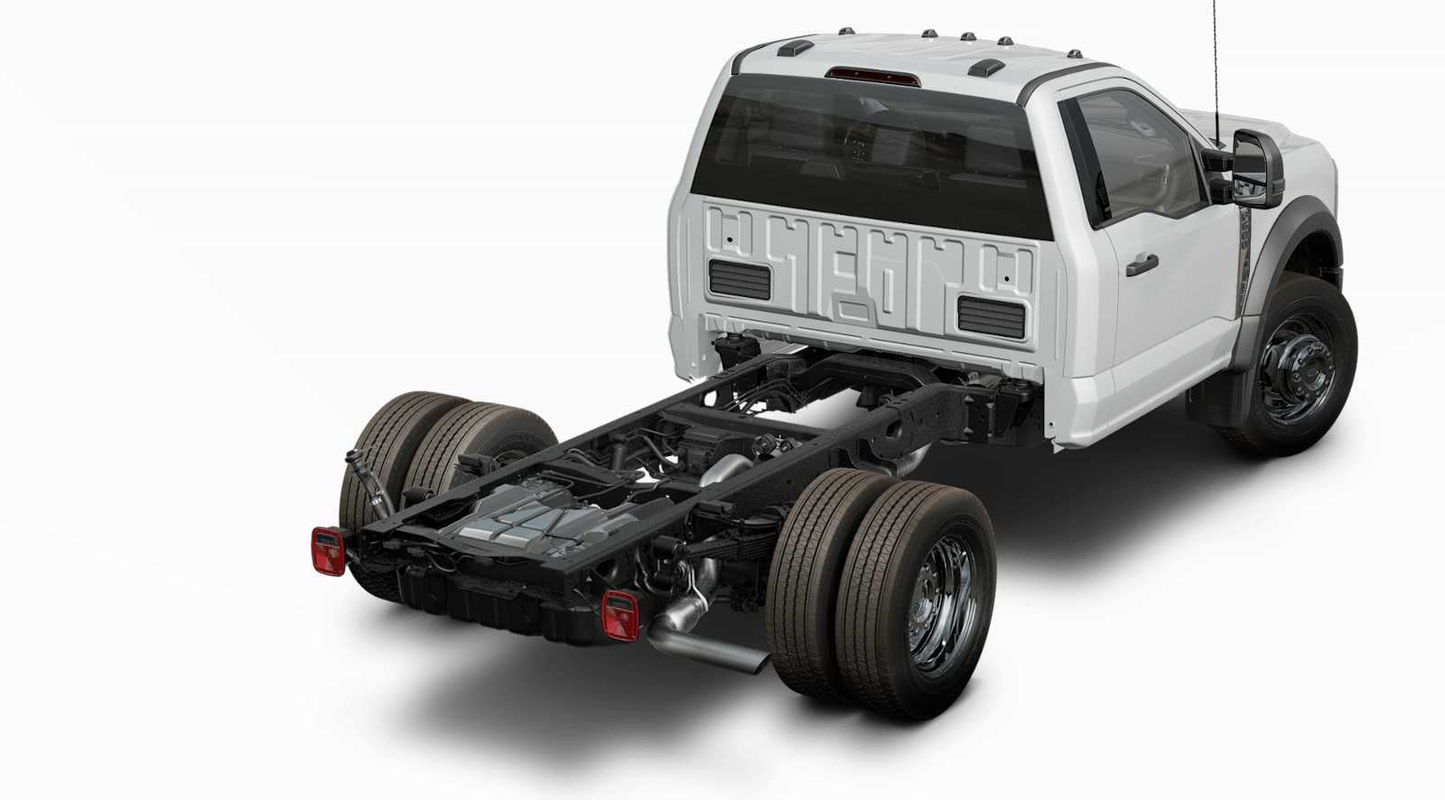 2024 Ford Super Duty F-600 DRW F-600® XLT