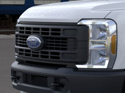 2026 Ford Super Duty F-350 DRW F-350® XL