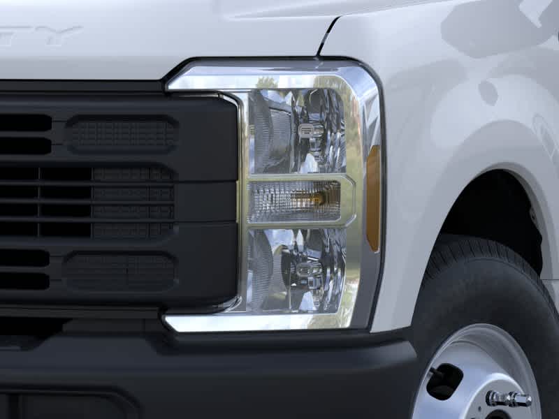 2026 Ford Super Duty F-350 DRW F-350® XL