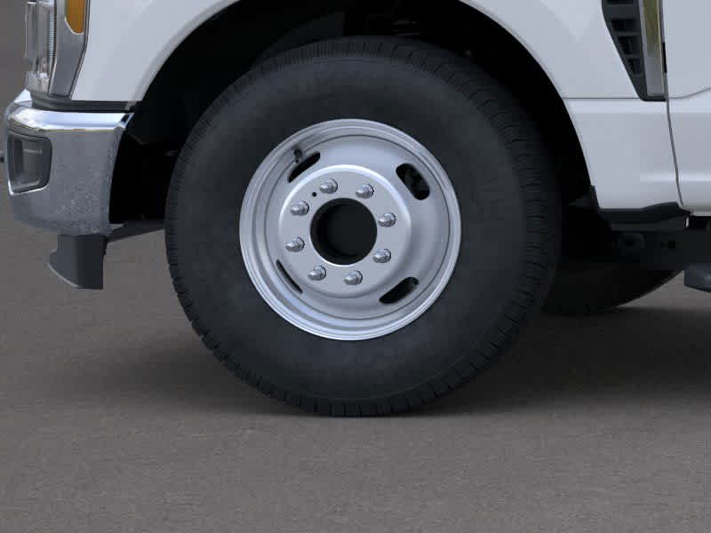 2026 Ford Super Duty F-350 DRW F-350® XL