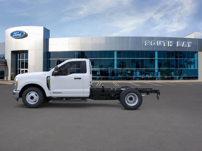 2026 Ford Super Duty F-350 DRW F-350® XL