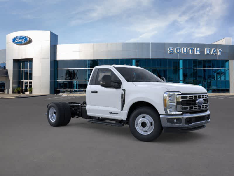2026 Ford Super Duty F-350 DRW F-350® XL
