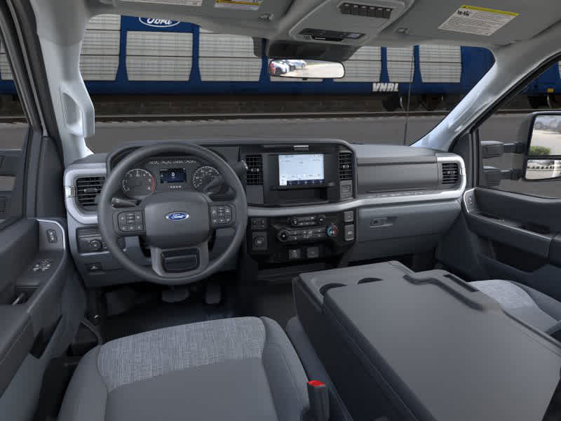 2026 Ford Super Duty F-550 DRW XL