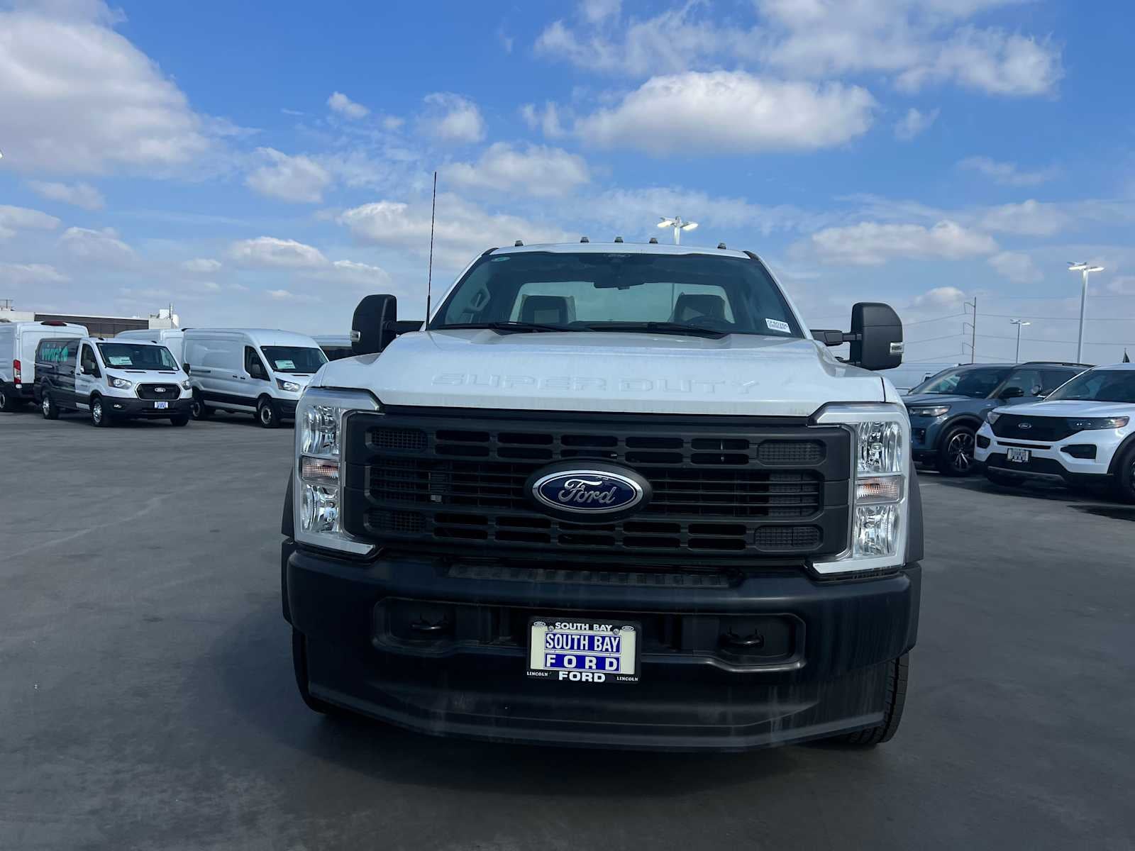 2024 Ford Super Duty F-550 DRW XL