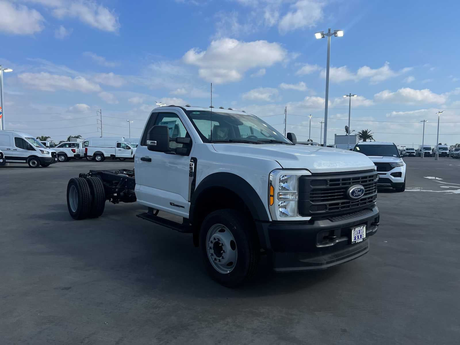 2024 Ford Super Duty F-550 DRW XL