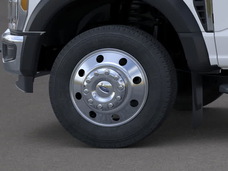 2026 Ford Super Duty F-550 DRW XLT