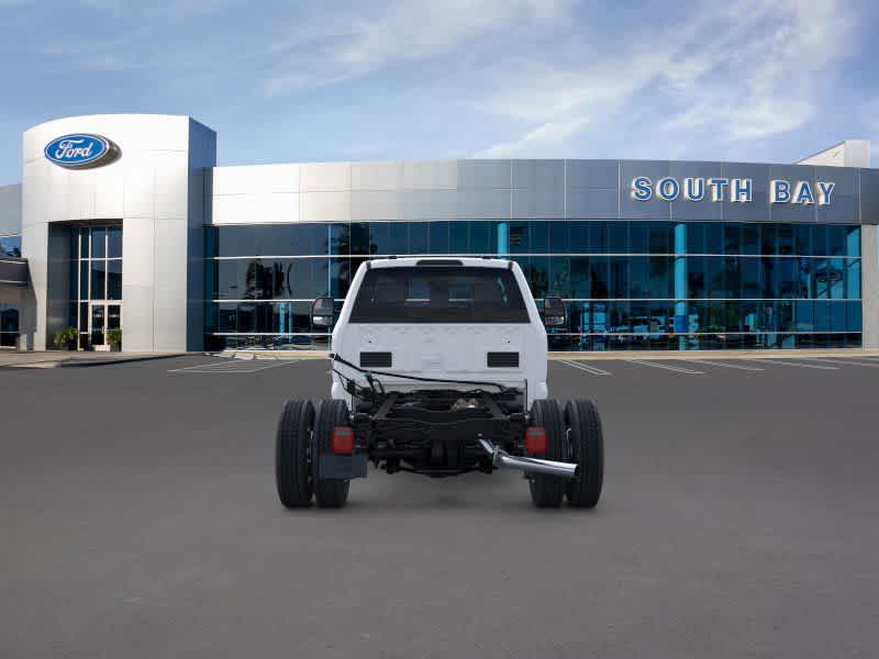 2026 Ford Super Duty F-550 DRW XLT