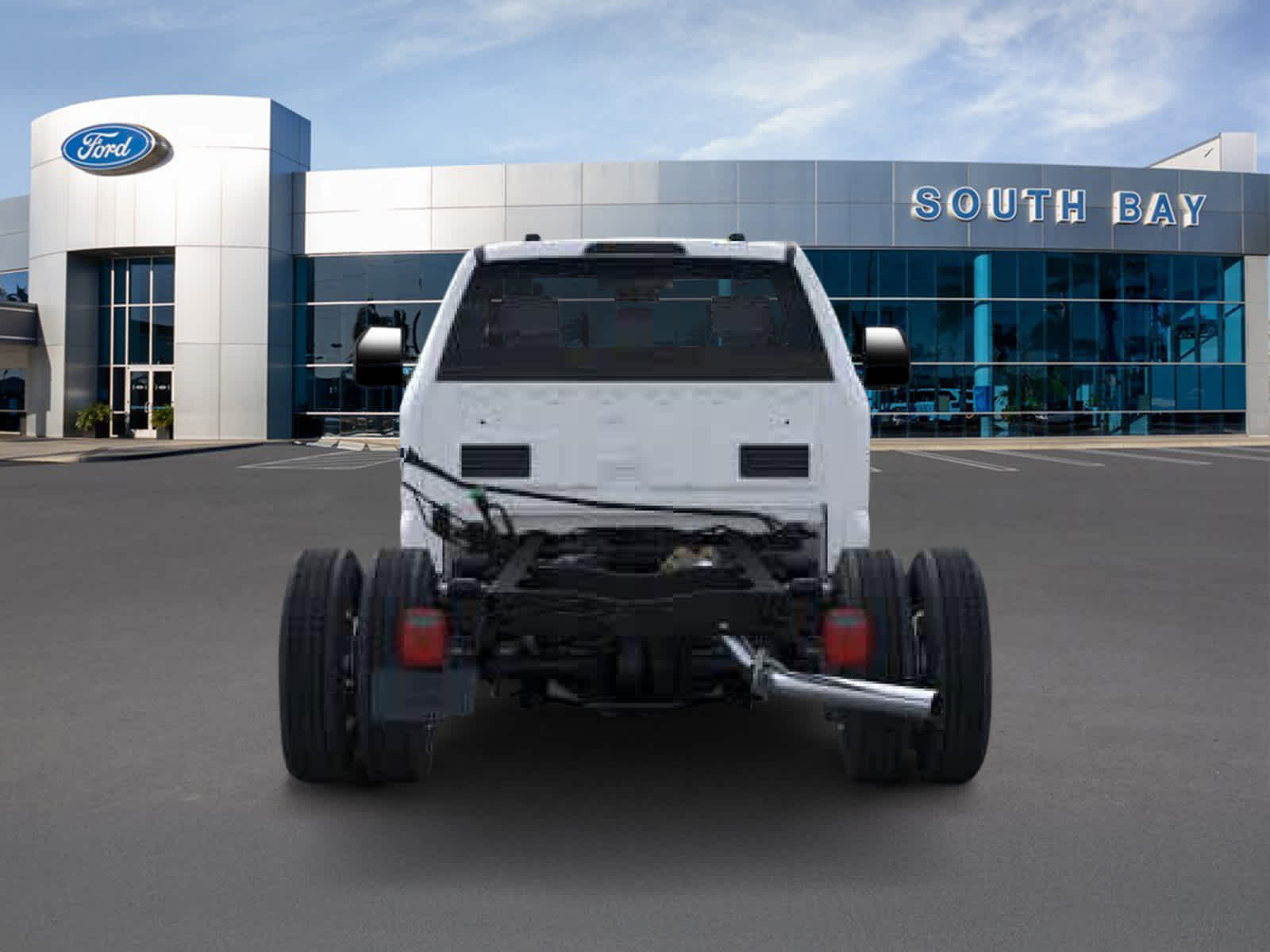 2026 Ford Super Duty F-550 DRW XL