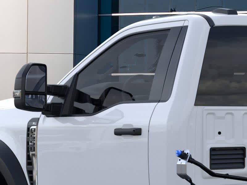 2026 Ford Super Duty F-550 DRW XL