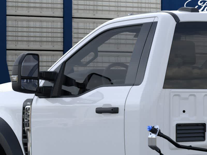 2026 Ford Super Duty F-550 DRW XL