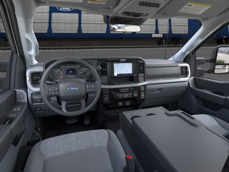 2026 Ford Super Duty F-550 DRW XL