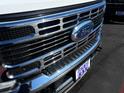 2026 Ford Super Duty F-550 DRW F-550® XLT