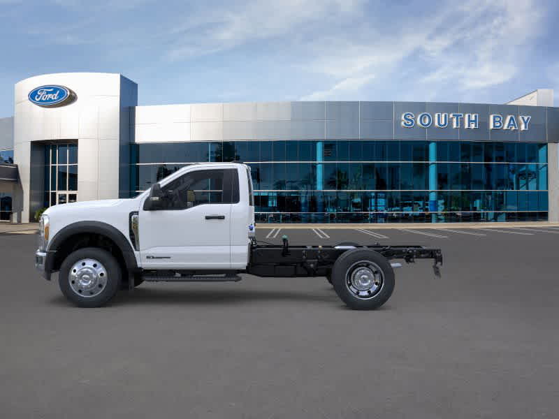 2025 Ford Super Duty F-550 DRW XL