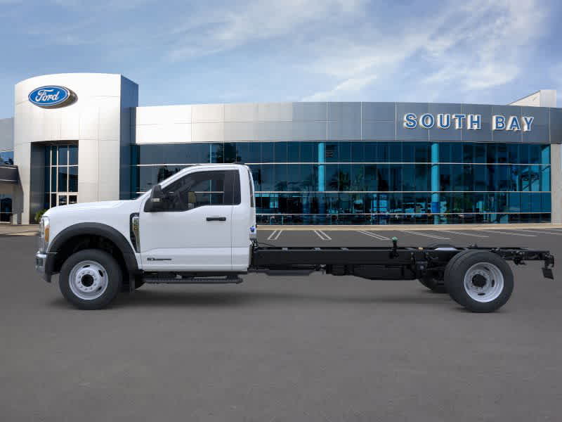 2026 Ford Super Duty F-550 DRW F-550® XL
