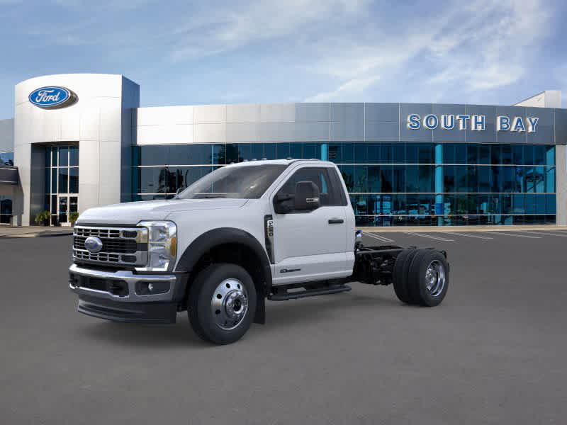 2026 Ford Super Duty F-550 DRW F-550® XLT