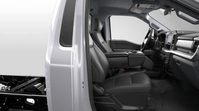 2026 Ford Super Duty F-550 DRW F-550® XLT