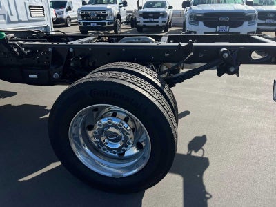 2026 Ford Super Duty F-550 DRW F-550® XLT