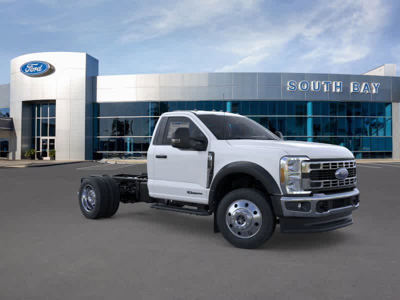 2026 Ford Super Duty F-550 DRW F-550® XLT