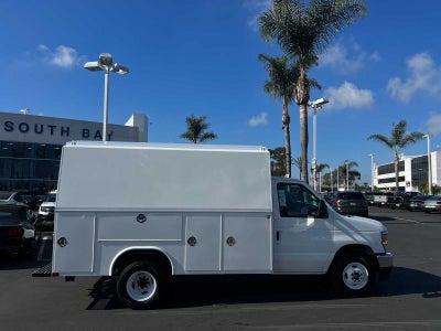 2026 Ford E-Series Cutaway E-350 SRW