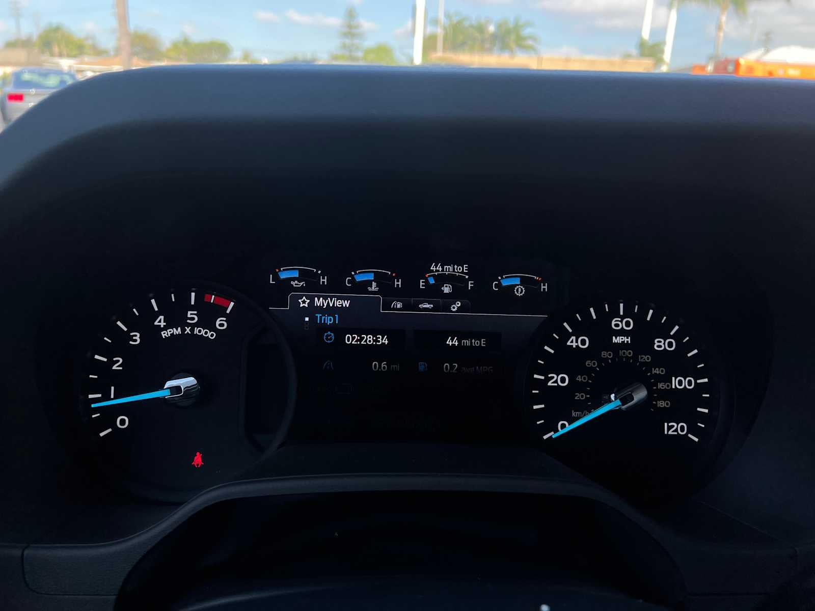 2026 Ford E-Series Cutaway E-350 SRW