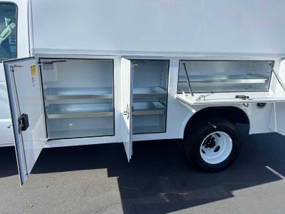 2026 Ford E-Series Cutaway E-350 SRW