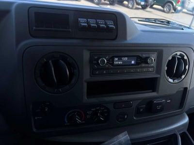 2026 Ford E-Series Cutaway E-350 SRW