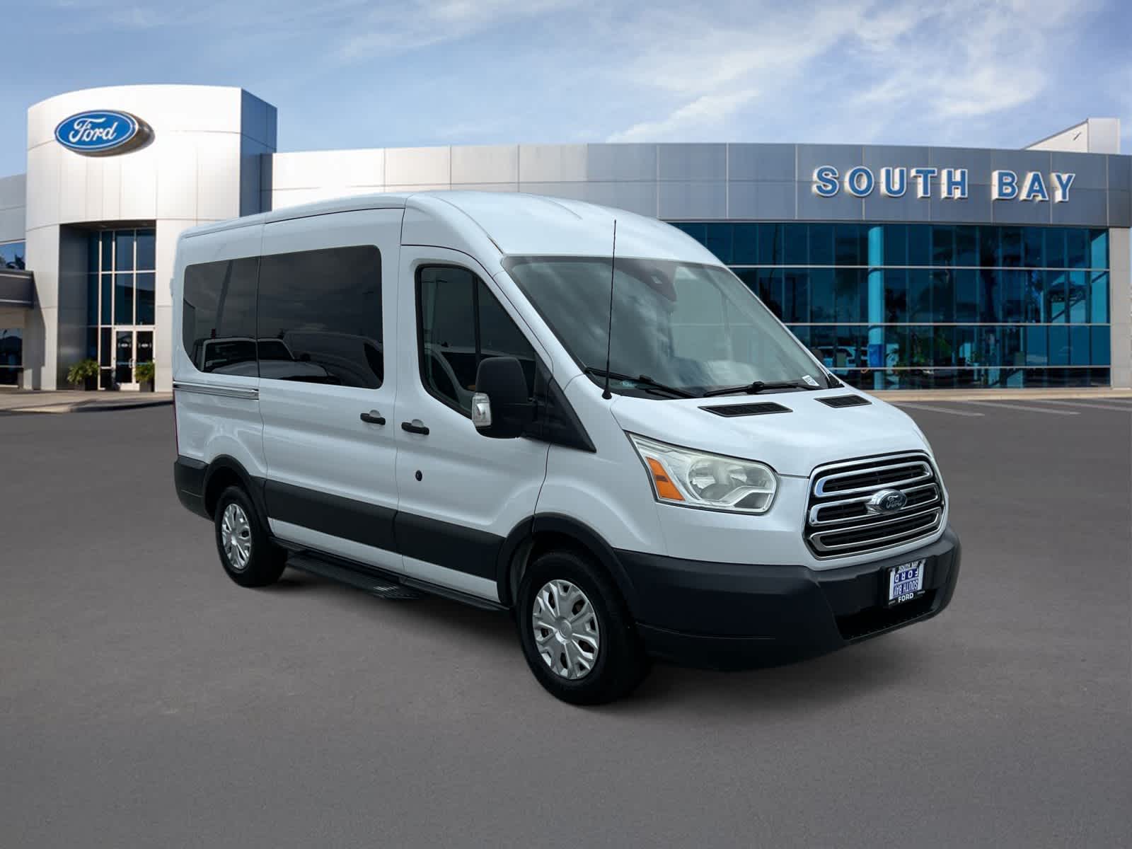 2016 Ford Transit Wagon XLT