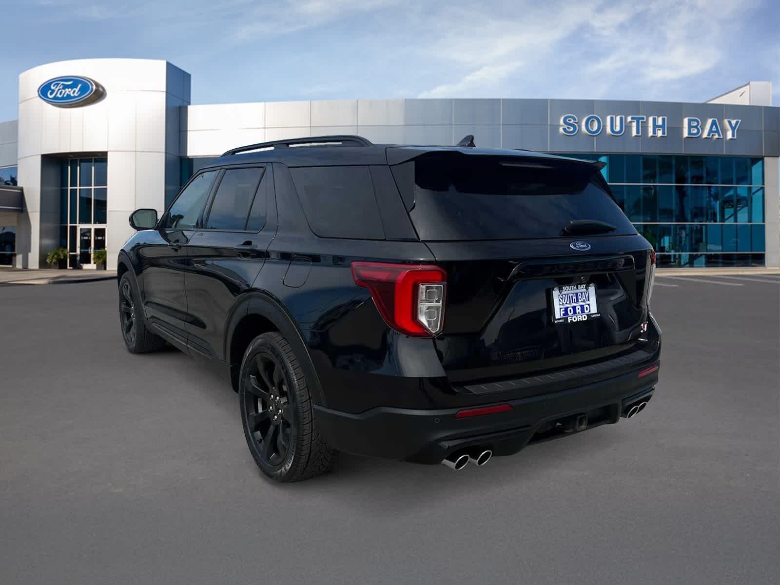 2022 Ford Explorer ST