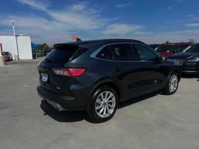 2022 Ford Escape Titanium