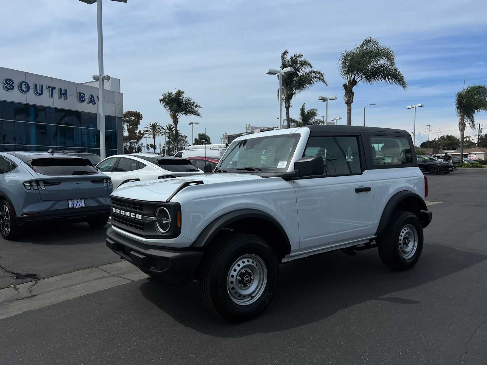 2025 Ford Bronco Base