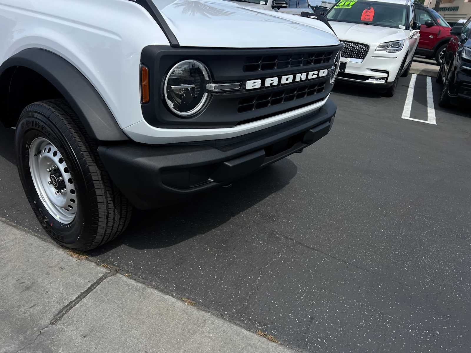 2025 Ford Bronco Base