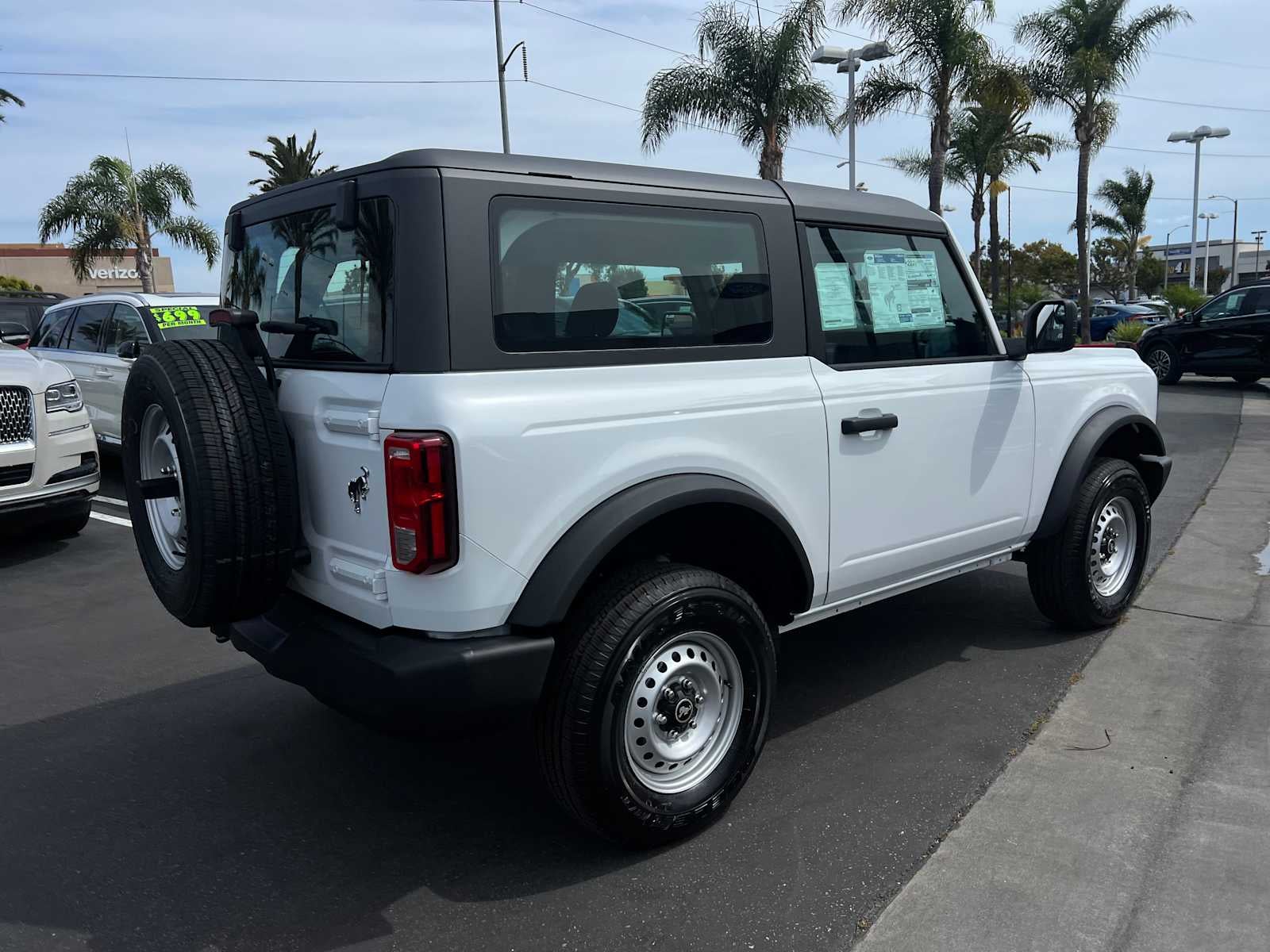 2025 Ford Bronco Base