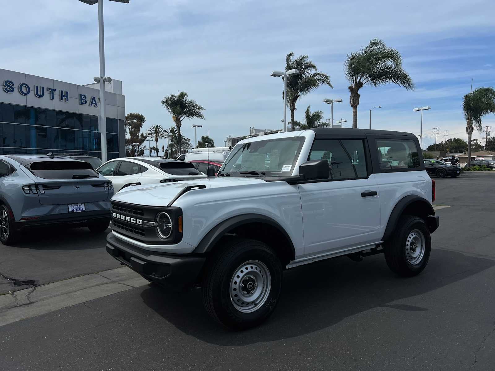 2025 Ford Bronco Base